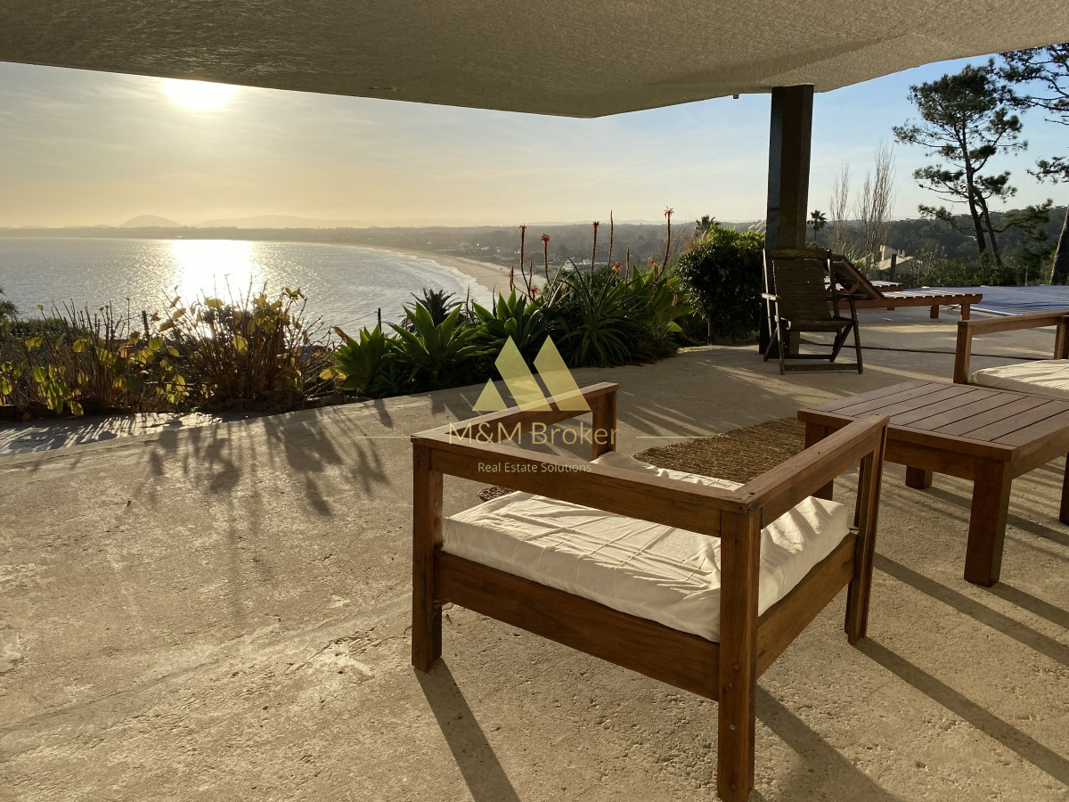 Casa ID.268 - Exclusiva propiedad en venta en Punta Ballena