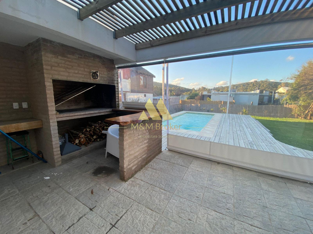 Casa ID.403 - Venta de Casa 3 dormitorios en San Francisco, Piriápolis a paso del Mar
