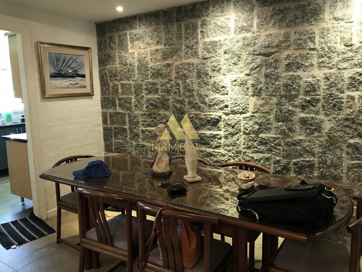 Casa ID.71 - Parada 22 Playa Brava, 4 suites, piscina climatizada y parrillero