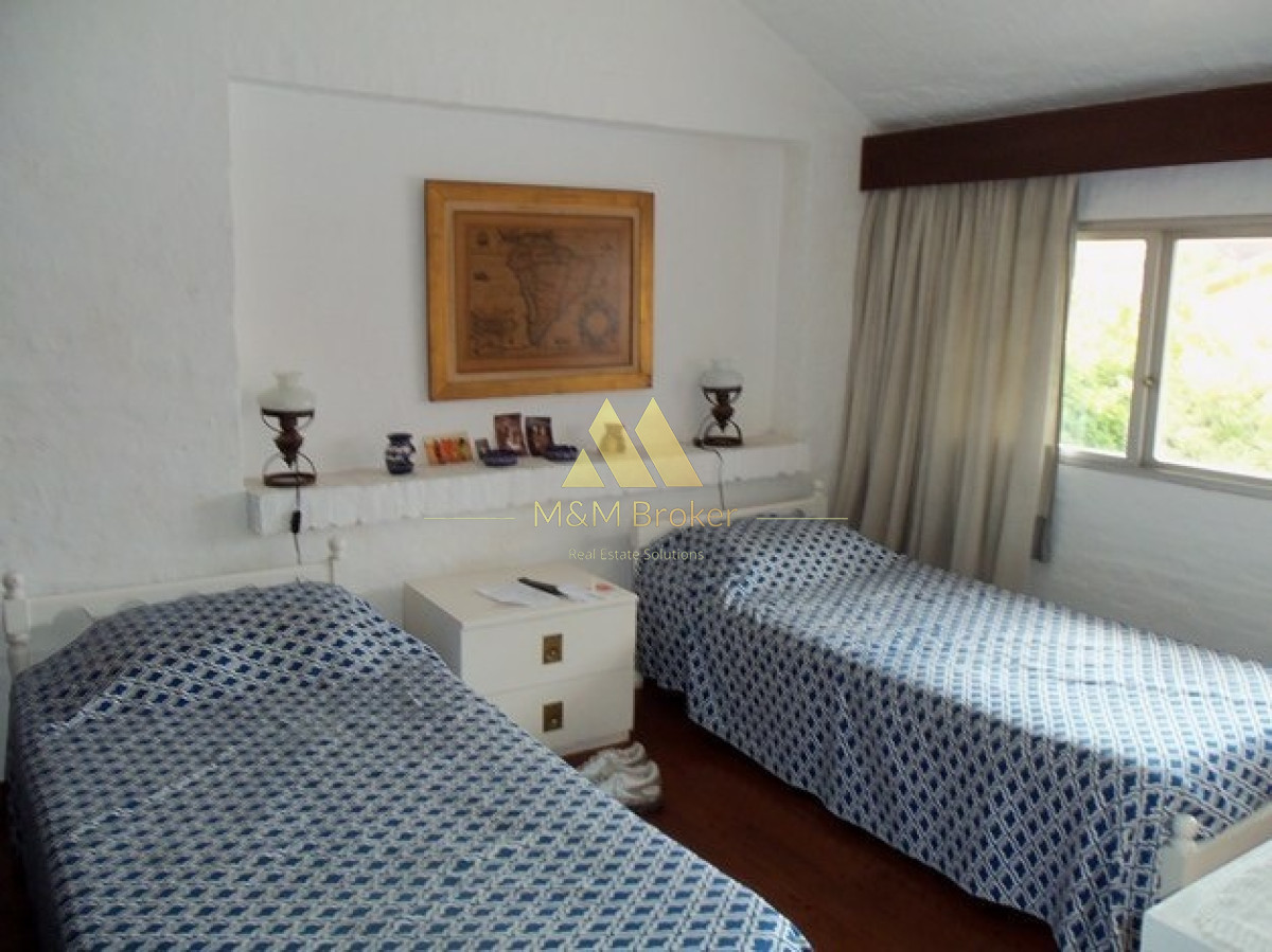 Casa ID.38 - Casa, Playa Brava 5 Dormitorios