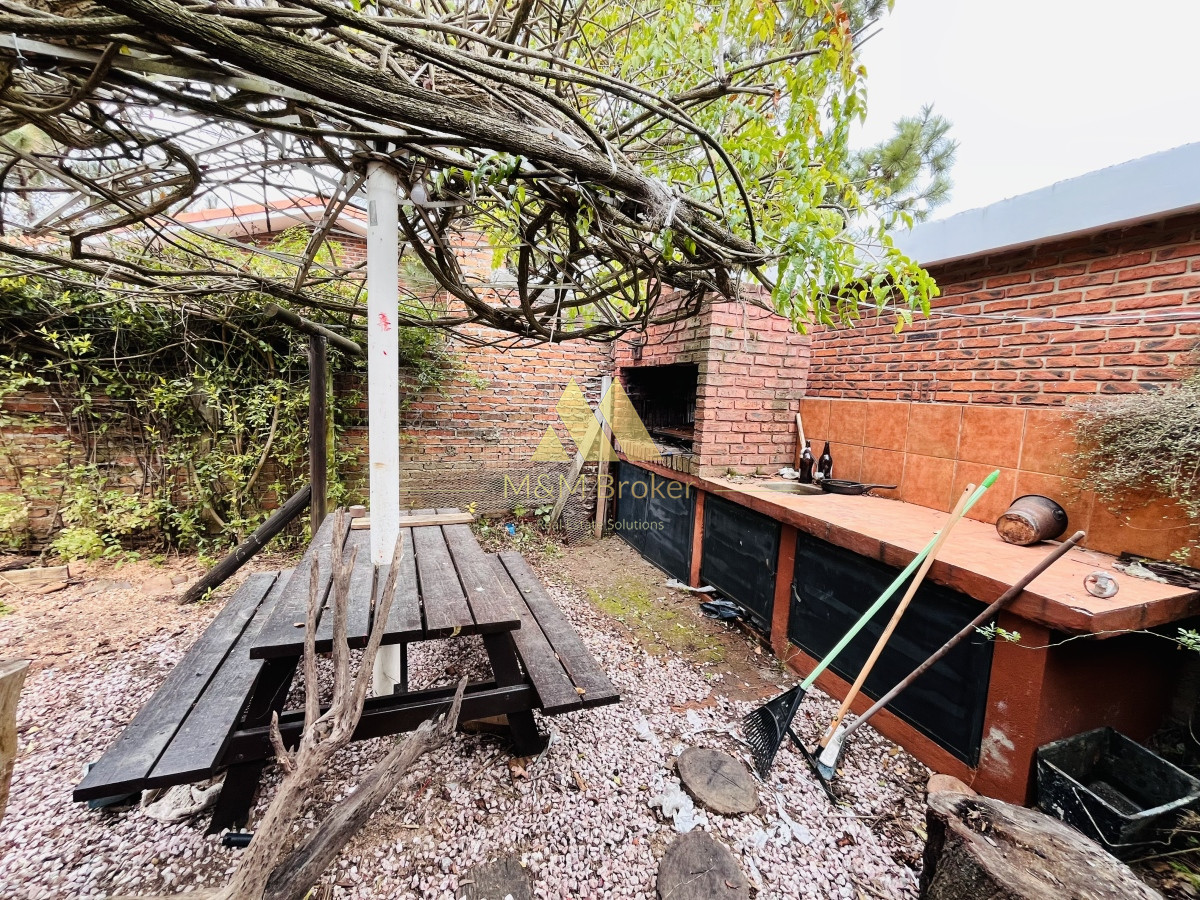 Casa ID.423 - Venta casa portales Piriápolis 