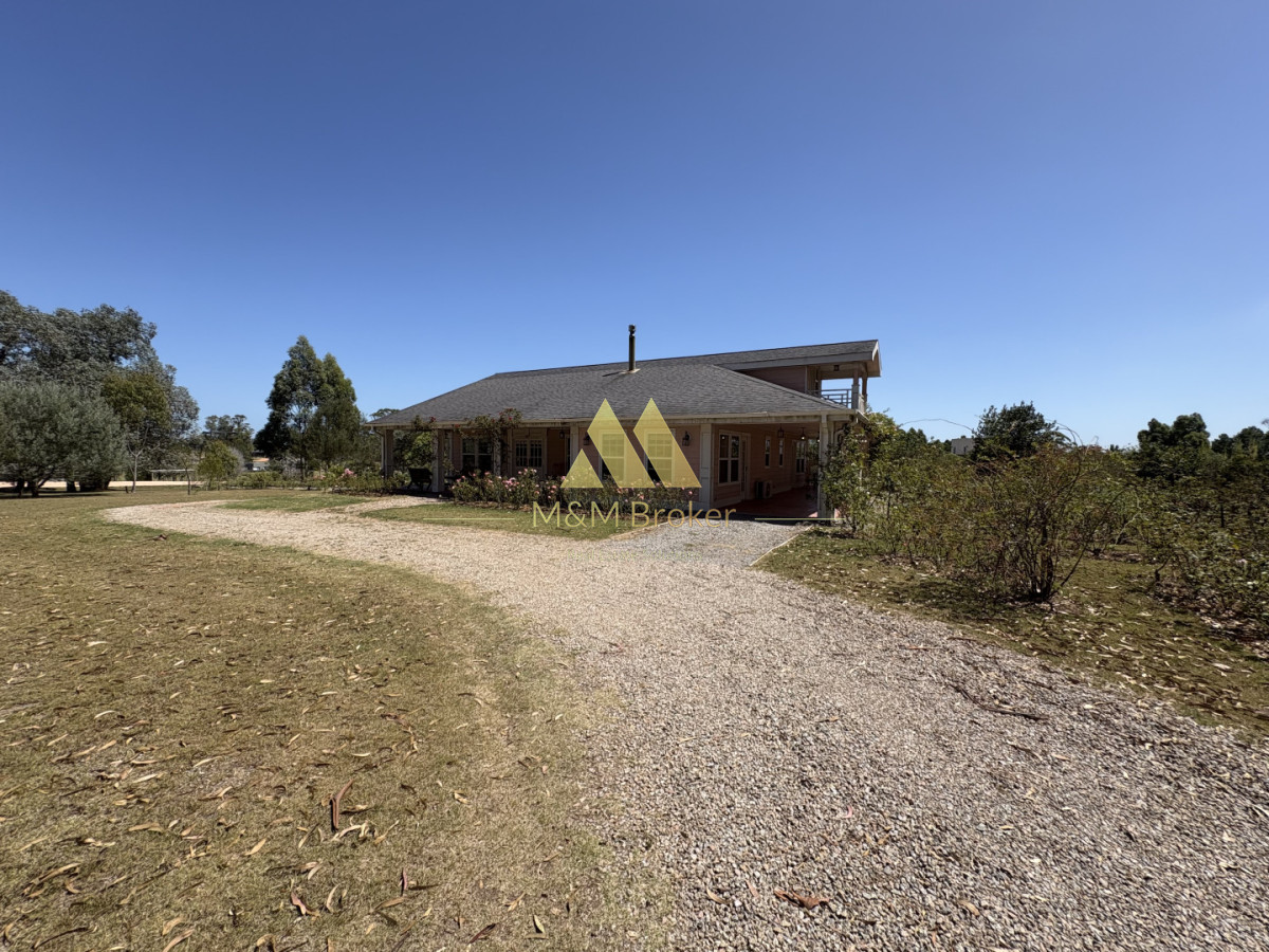 Casa ID.854 - Venta de casa 3 dormitorios en El Quijote, La Barra 