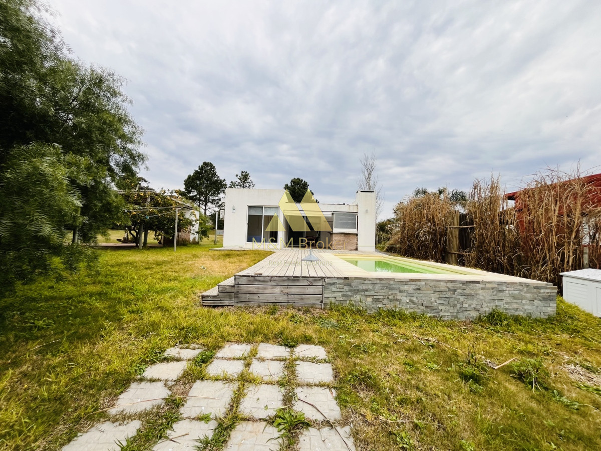 Casa ID.403 - Venta de Casa 3 dormitorios en San Francisco, Piriápolis a paso del Mar