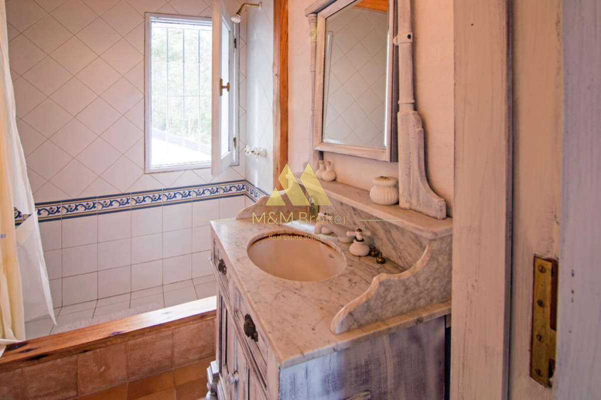 Casa ID.741 - Venta casa 5 dormitorios Pinares Uruguay