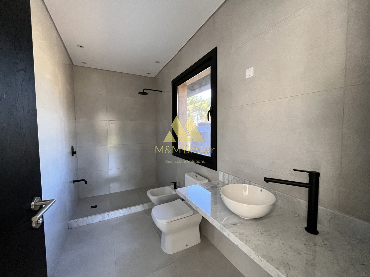Casa ID.483 - Venta casa 3 dormitorios San Rafael Punta del Este a Estrenar