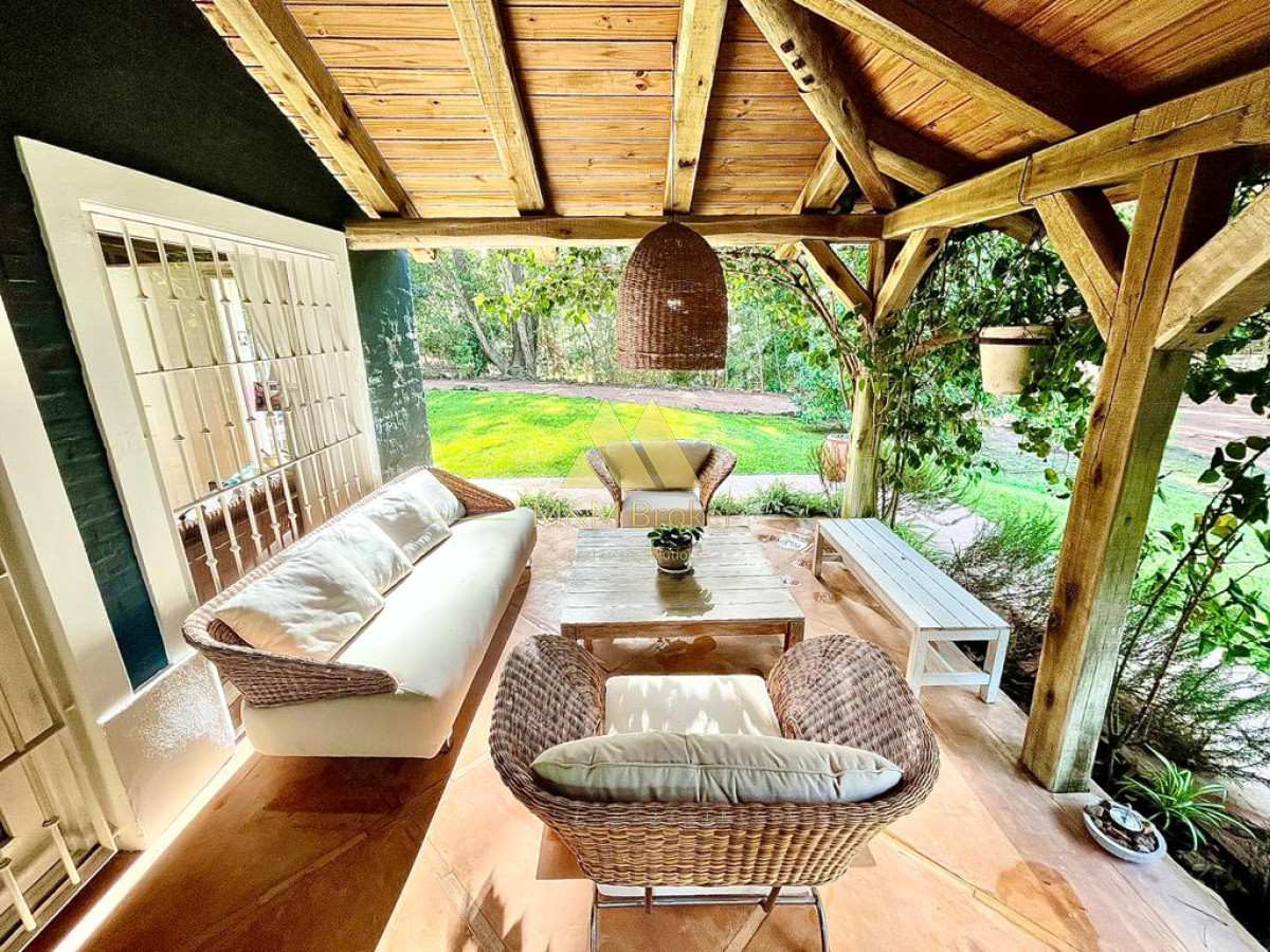 Casa ID.741 - Venta casa 5 dormitorios Pinares Uruguay