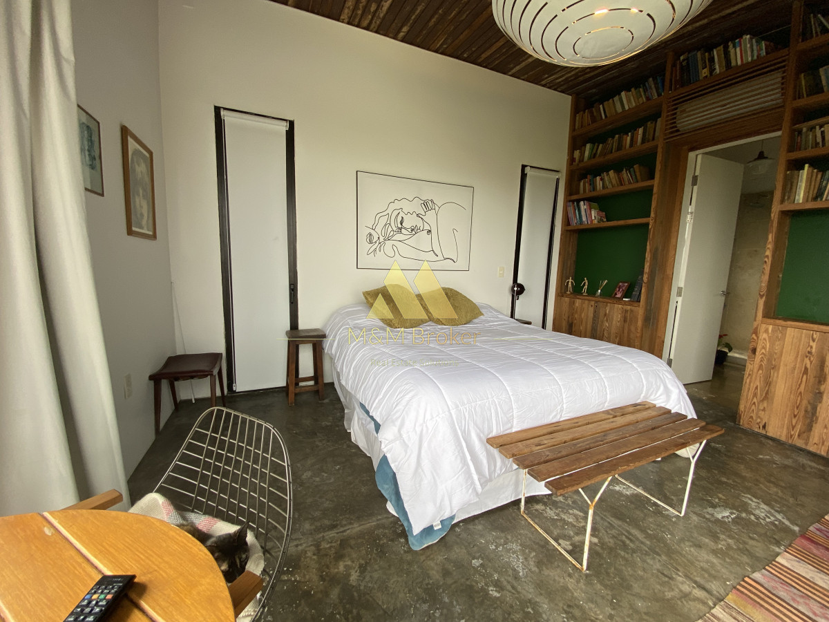 Casa ID.639 - Moderna casa en Punta Piedras con 5 suites a metros del mar!