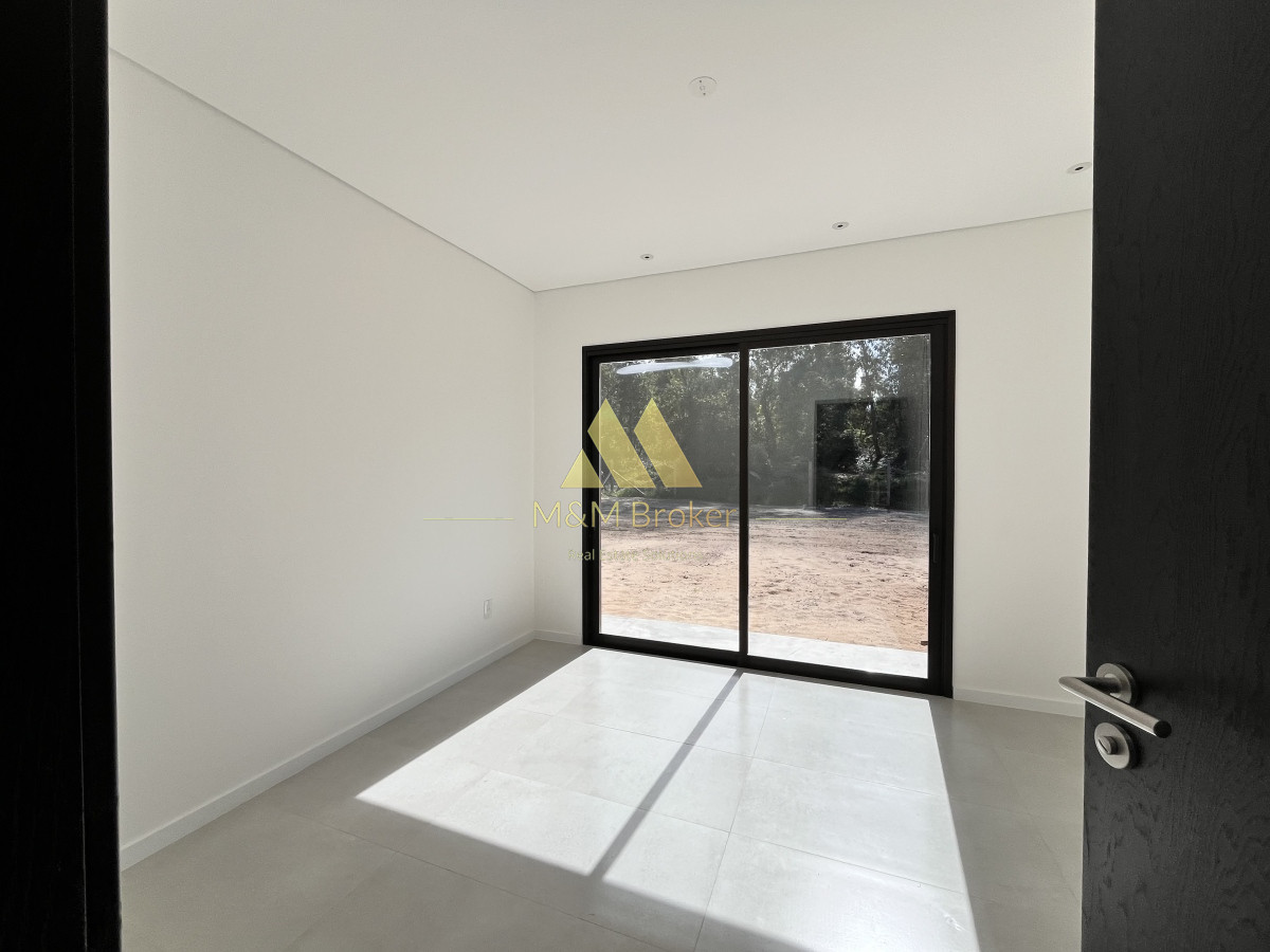 Casa ID.483 - Venta casa 3 dormitorios San Rafael Punta del Este a Estrenar
