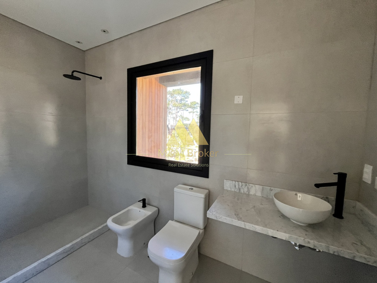 Casa ID.483 - Venta casa 3 dormitorios San Rafael Punta del Este a Estrenar