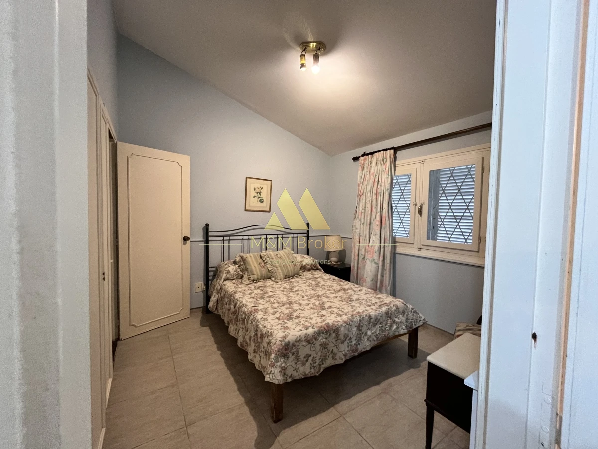Casa ID.490 - Venta casa 5 dormitorios Playa Mansa parada 14