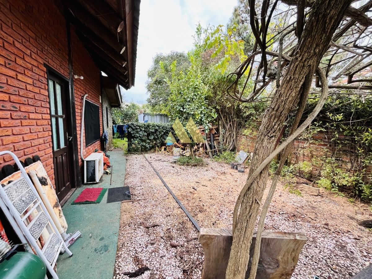 Casa ID.423 - Venta casa portales Piriápolis 