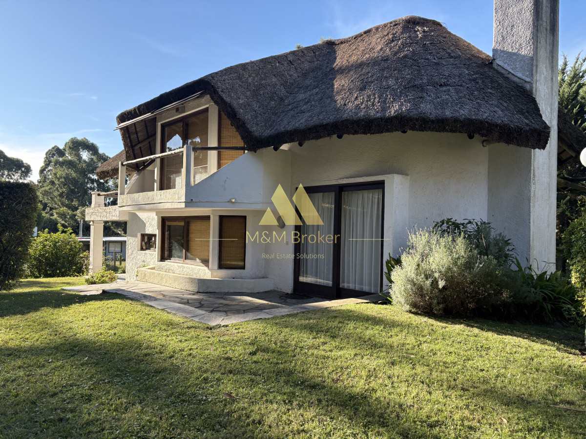 Casa ID.769 - Luminoso Quincho en Rincon del Indio!, 3 dormitorios en Playa Brava