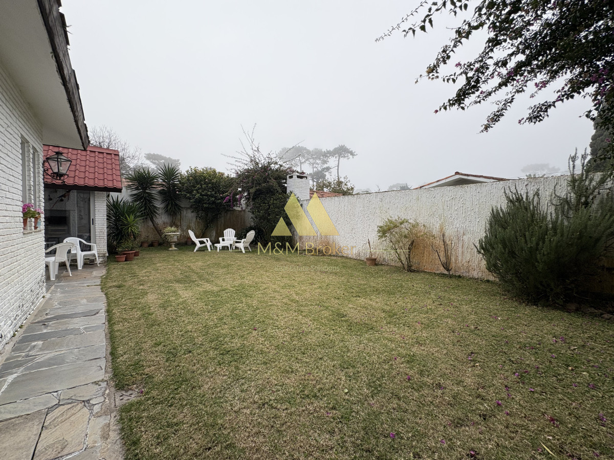 Casa ID.779 - Casa en Venta Playa Mansa Punta del Este 