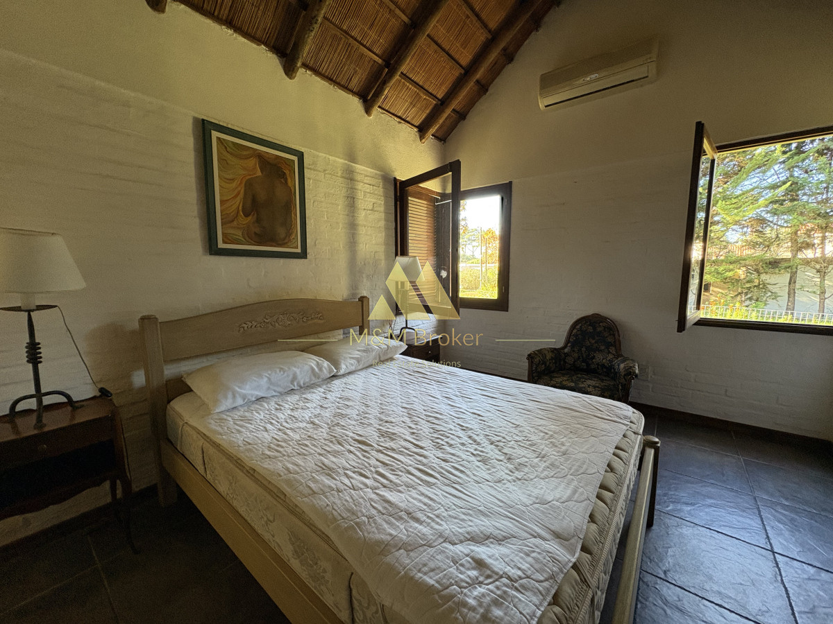 Casa ID.769 - Luminoso Quincho en Rincon del Indio!, 3 dormitorios en Playa Brava