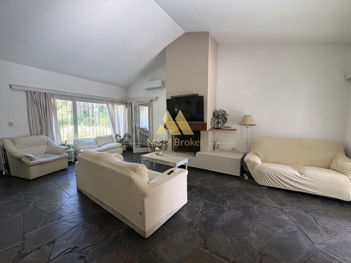 Casa ID.851 - Casa amplia y luminosa en la exclusiva zona del Golf de San Rafael