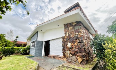 Venta casa 2 dormitorios Bario Mónaco Punta del Este