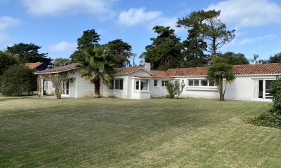 Casa en venta 5 dormitorios en Playa Brava