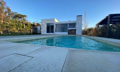 Venta de Casa 3 dormitorios en San Francisco, Piriápolis a paso del Mar