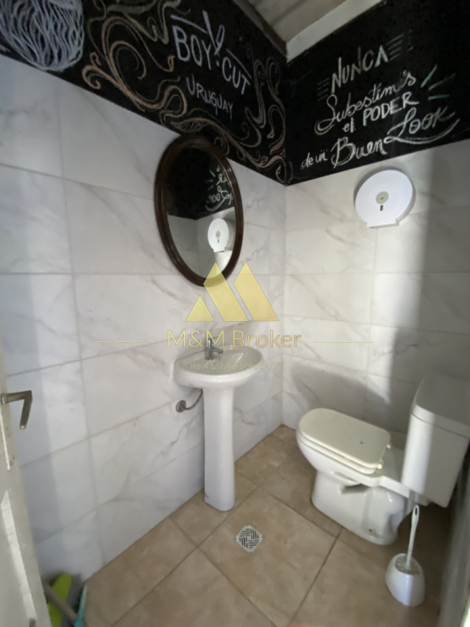 Local Comercial ID.288 - VENDE YA!!! 2 LOCALES Y CASA DE 2 DORMITORIOS 