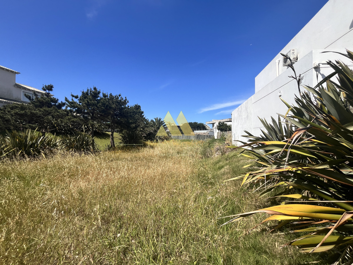 Terreno ID.646 - Venta terreno 440m a pasos del mar Montoya