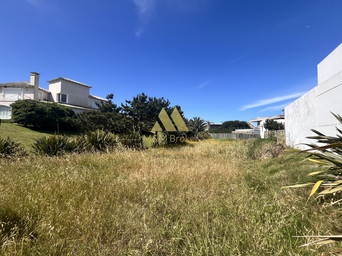 Terreno ID.646 - Venta terreno 440m a pasos del mar Montoya