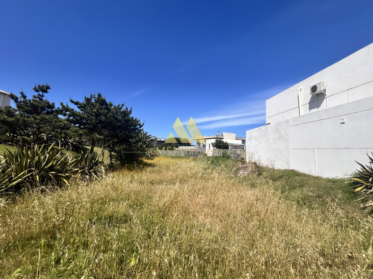 Terreno ID.646 - Venta terreno 440m a pasos del mar Montoya