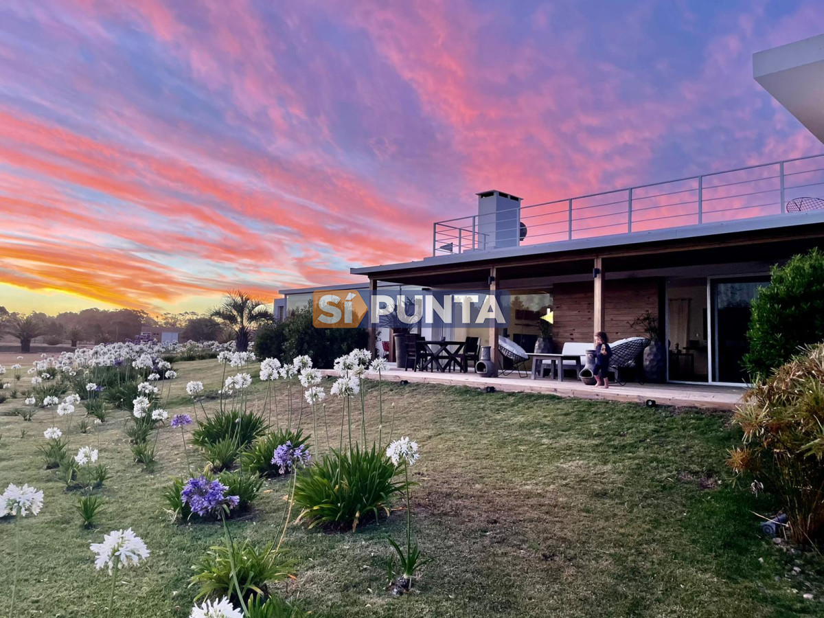 Chacra ID.13220 - Espectacular Chacra minimalista Jose Ignacio 