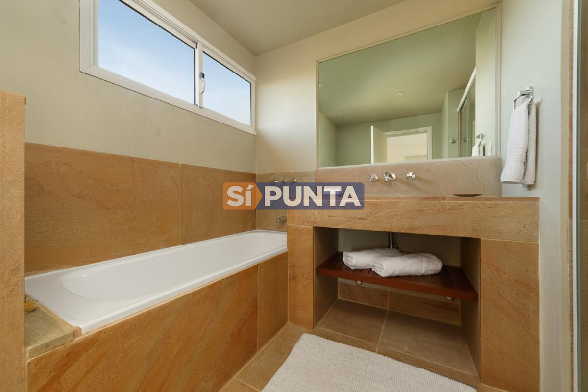 Chacra ID.13220 - Espectacular Chacra minimalista Jose Ignacio 