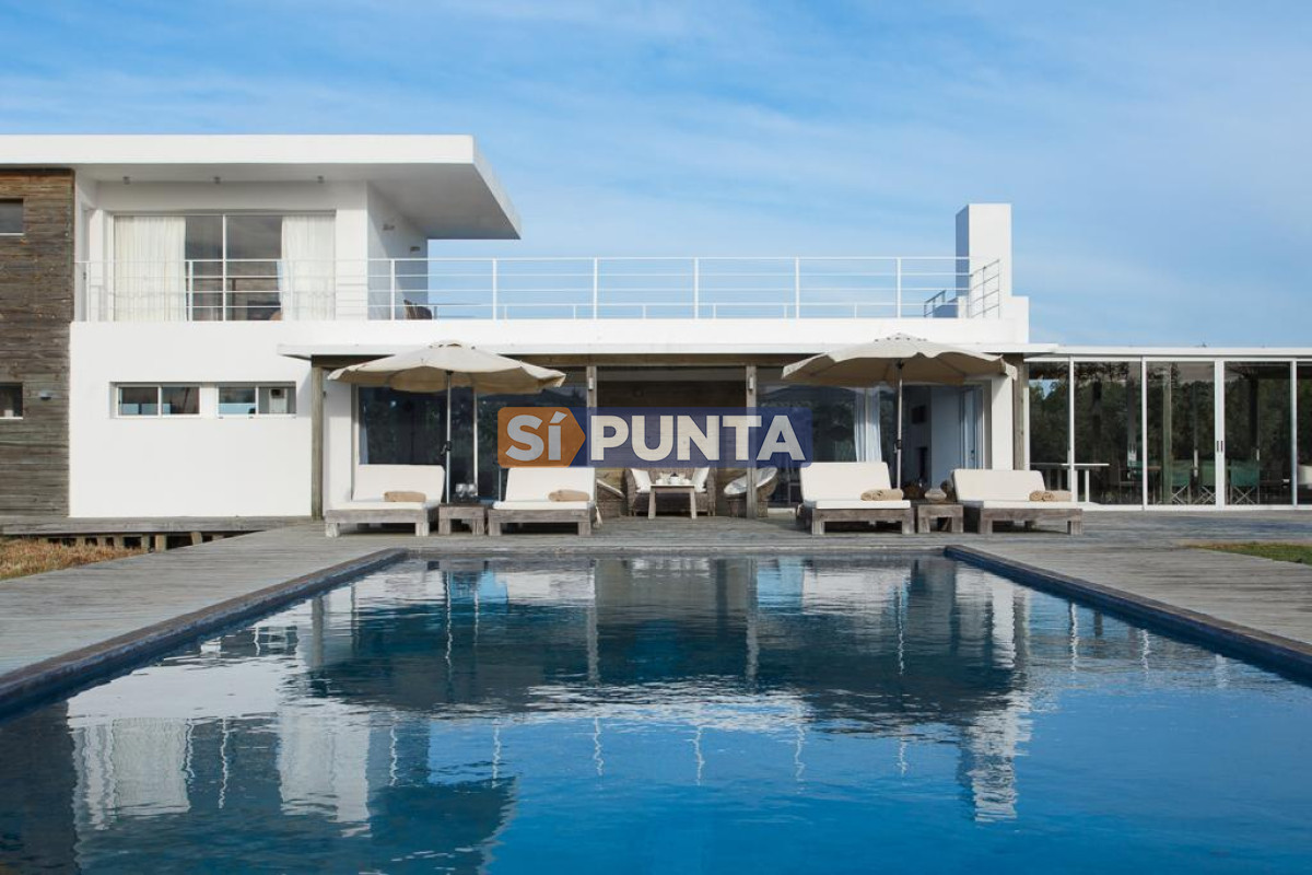 Chacra ID.13220 - Espectacular Chacra minimalista Jose Ignacio 