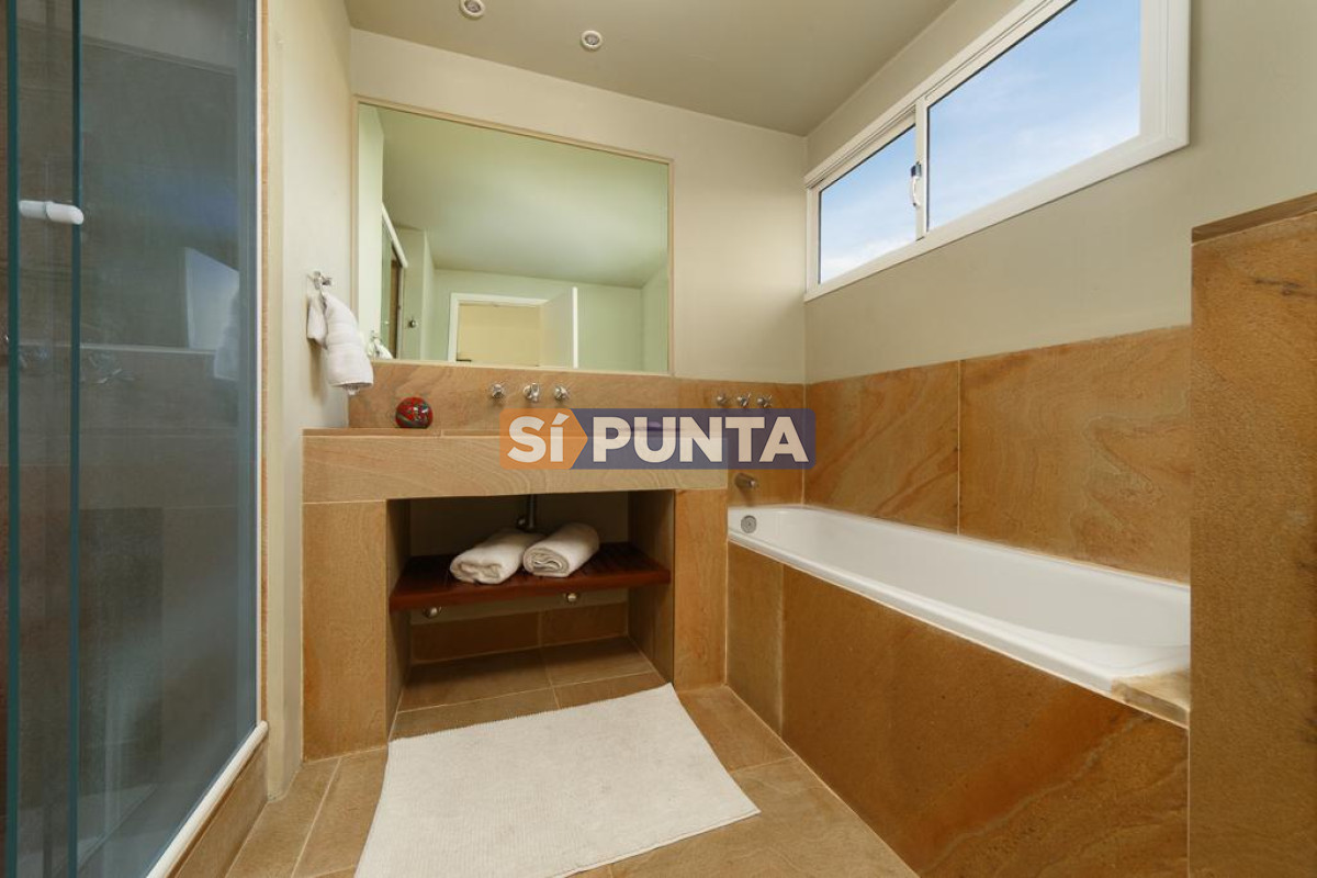 Chacra ID.13220 - Espectacular Chacra minimalista Jose Ignacio 