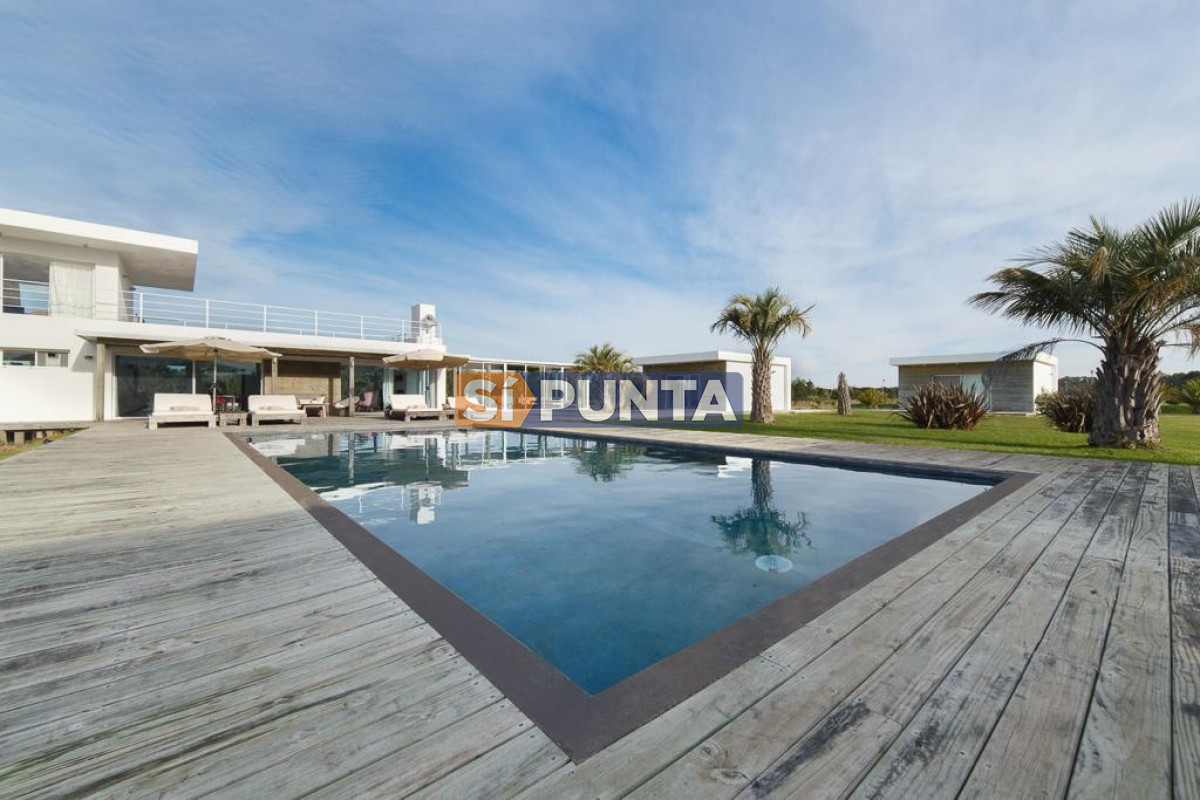 Chacra ID.13220 - Espectacular Chacra minimalista Jose Ignacio 