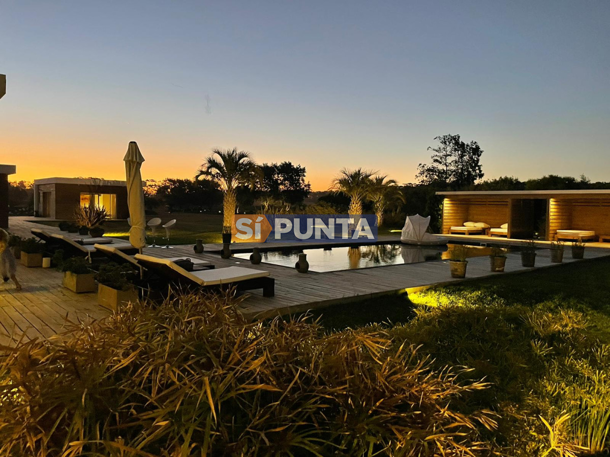 Chacra ID.13220 - Espectacular Chacra minimalista Jose Ignacio 