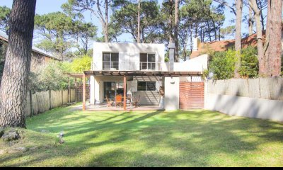 Casa en venta 3 dormitorios en Montoya