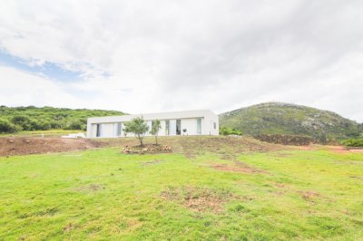 espectacular chacra a la vera del cerro pan de azucar, piriapolis  - dmc13765h