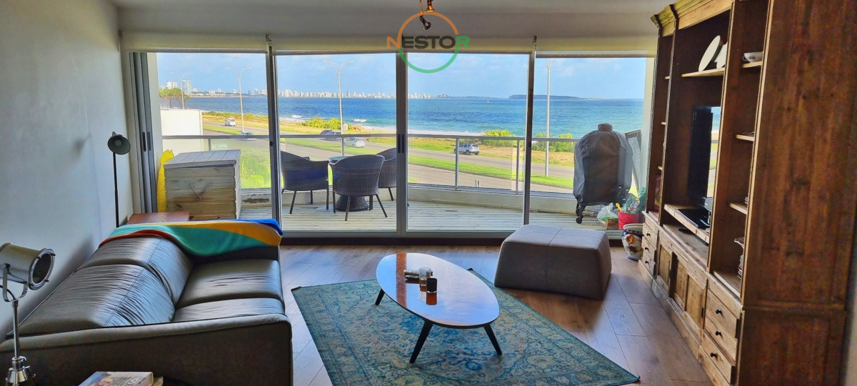 Apartamento ID.5285 - Frente al Mar, 3 dormitorios 3 baños, hermosa vista hacia Punta del Este