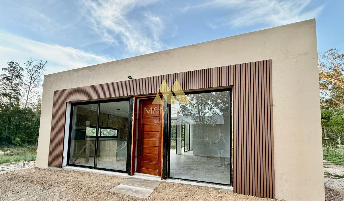 Casa ID.796 - Hermoso proyecto Barrio Cerrado en la barra “ Bosques del Tesoro