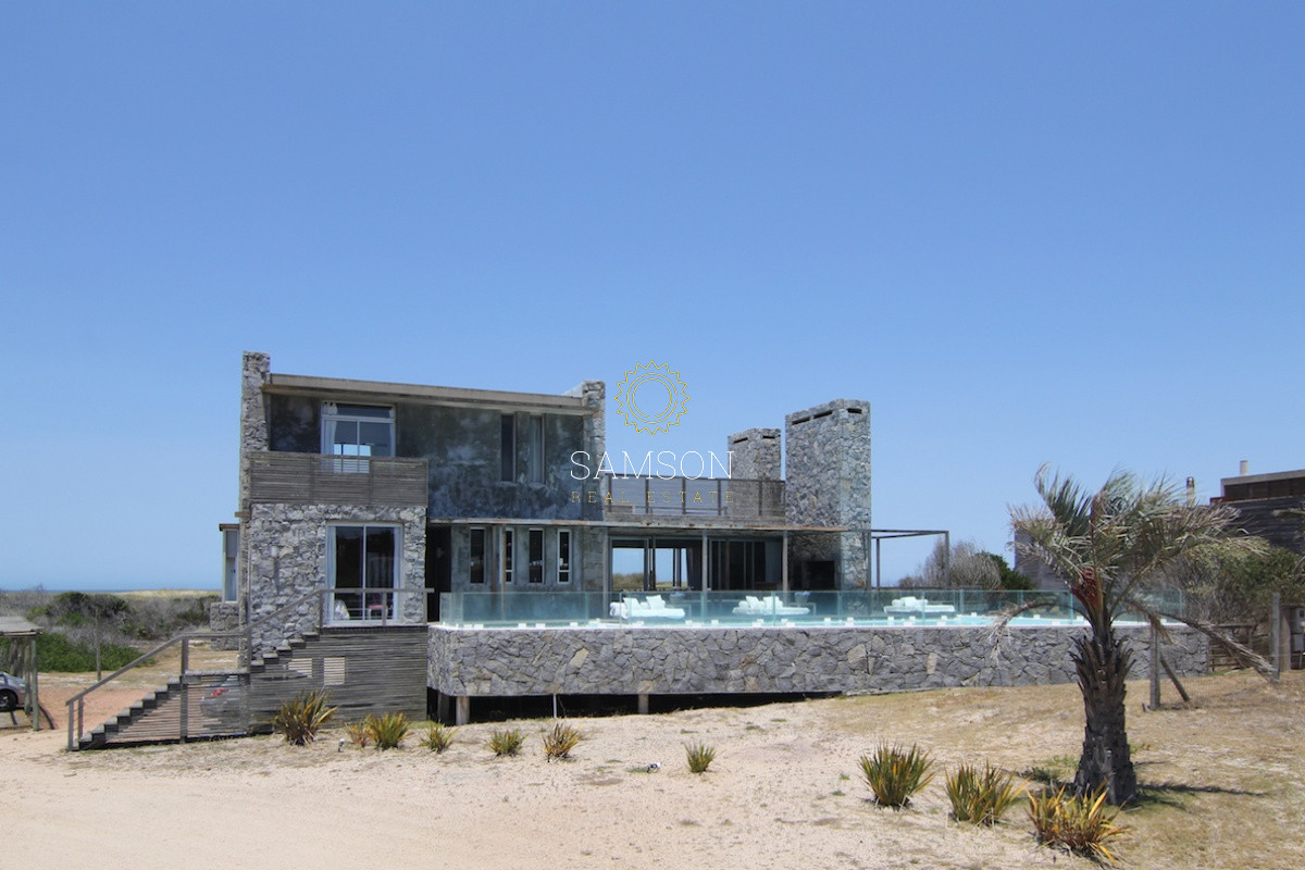 Casa ID.66704 - Sobre el mar Jose Ignacio Punta del Este Uruguay