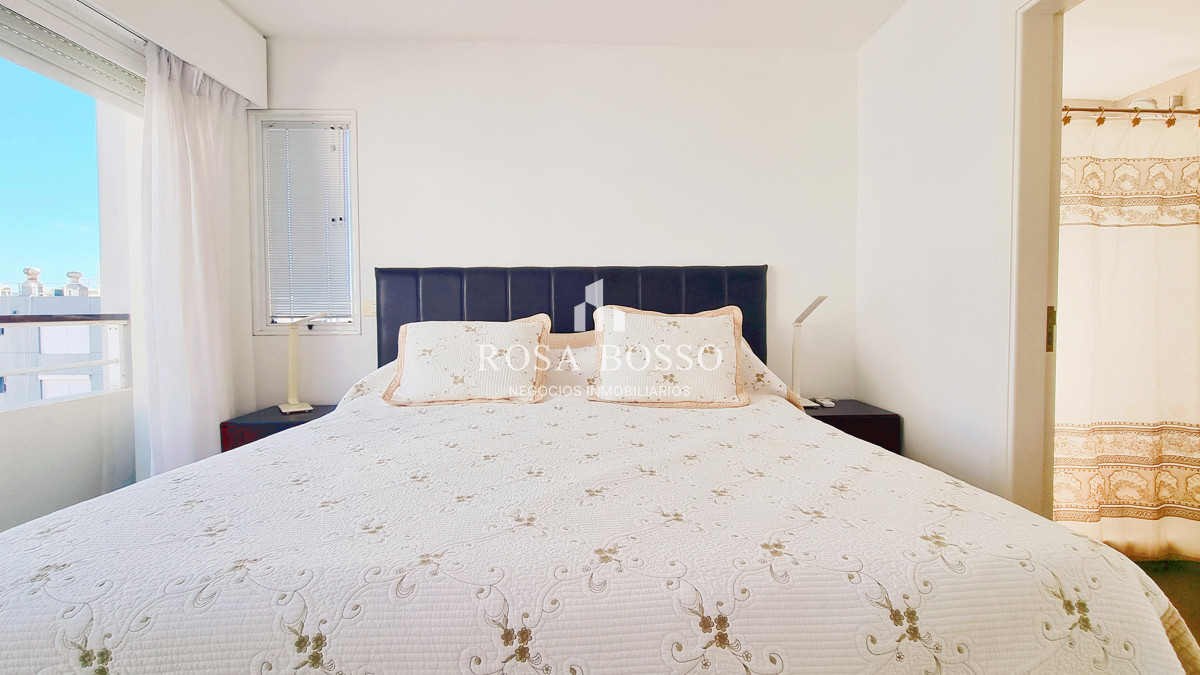 Apartamento ID.9788 - Apartamento Venta 3 dormitorios, 3 baños, parrillero, losa radiante y Vista al mar!