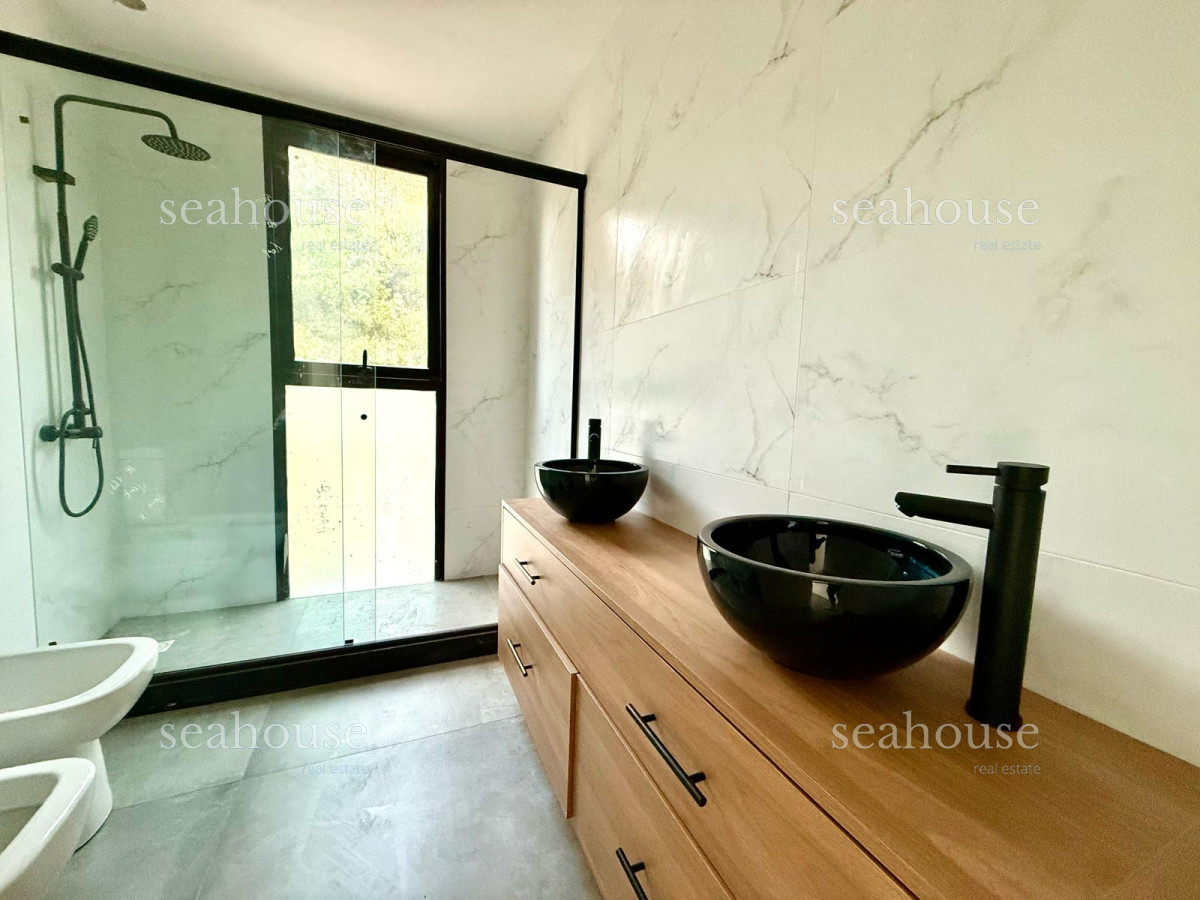 Casa Ref.1028 - Hermoso proyecto Barrio Cerrado en la barra  Bosques del Tesoro
