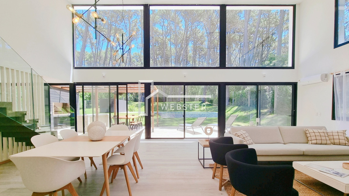 Casa ID.1757 - Casa a Estrenar en Barrio Privado. 4 Suites, Piscina climatizada, losa radiante.