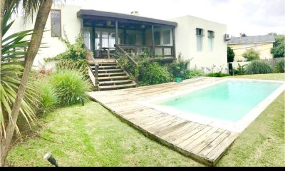 Venta Casa 3 Dormitorios en El Chorro, Cerca del Mar
