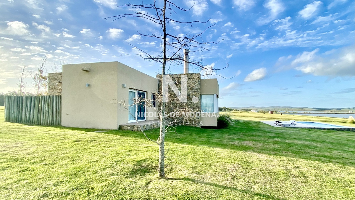 Laguna de los Cisnes - GoPunta - Portal Inmobiliario de Punta del Este - Maldonado