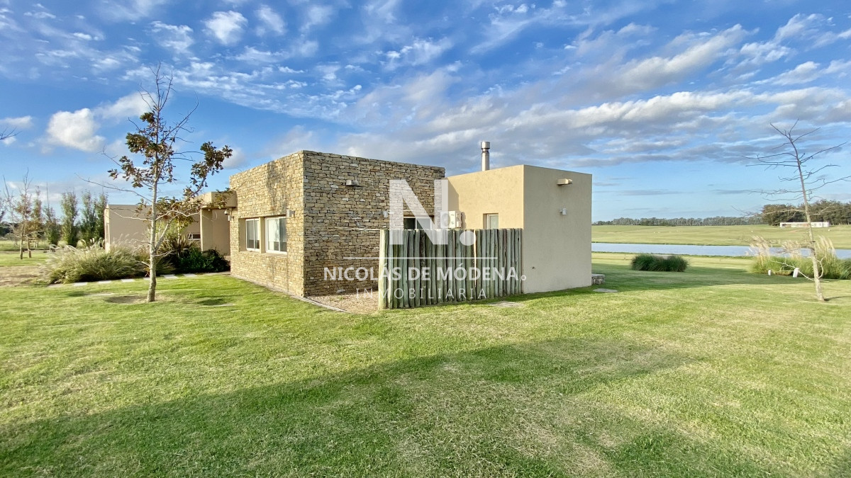 Laguna de los Cisnes - GoPunta - Portal Inmobiliario de Punta del Este - Maldonado