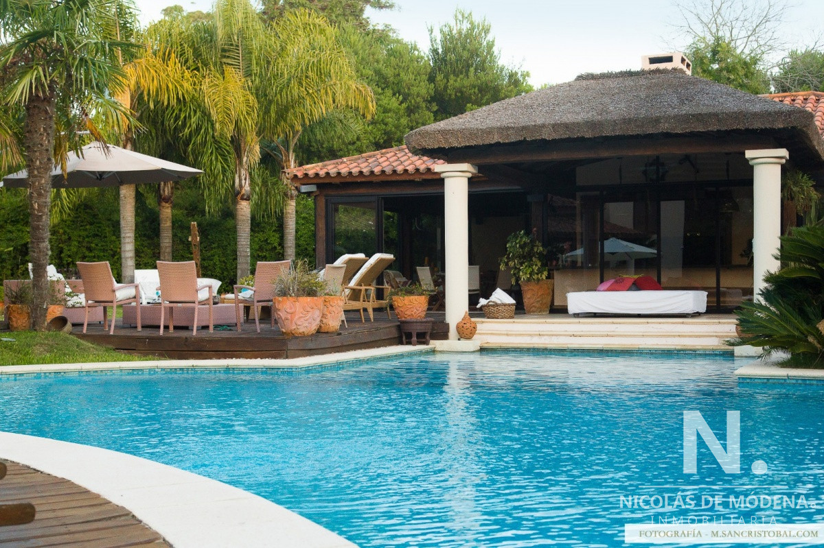 Beverly Hills - GoPunta - Portal Inmobiliario de Punta del Este - Maldonado