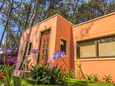 Hermosa casa con gran diseño.