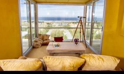 Gran Casa en Punta Piedras, 5 suites, piscina, hermosa vista.