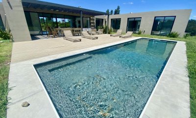 Oportunidad!! Casa en Pueblo Mío de 4 dormitorios en venta!