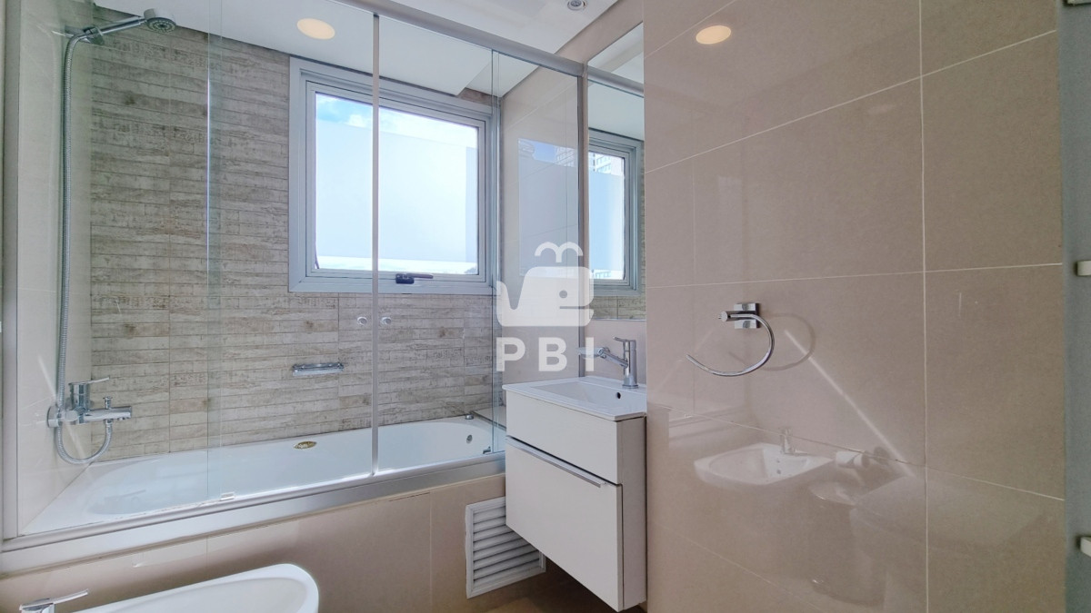 QXBhcnRhbWVudG8gcGlzbyBiYWpvIGVuIExvb2sgQnJhdmEhIDMgZG9ybWl0b3Jpb3MgKyBkZXBlbmRlbmNpYSwgY2FsZWZhY2Npb24uIC0gTG9vayBCcmF2YSAtIFJlZiA6IFBCSTE1NjYz