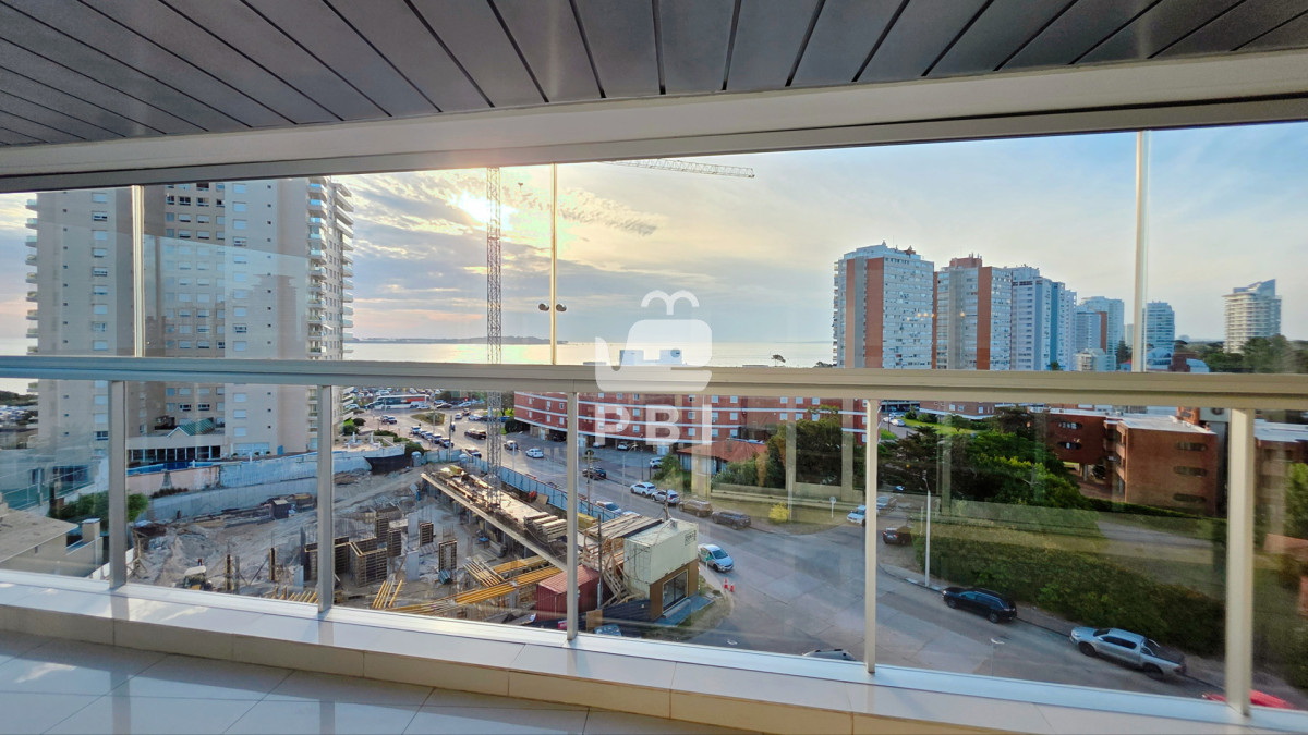 MyBkb3JtaXRvcmlvcyArZGVwZW5kZW5jaWEsIGxvc2EgcmFkaWFudGUsIHBhcnJpbGxlcm8sIGEgcGFzb3MgZGVsIG1hci4gLSBUb3JyZSBNaWFtaSBCb3VsZXZhcmQgLSBSZWYgOiBQQkkxNTY2NQ==