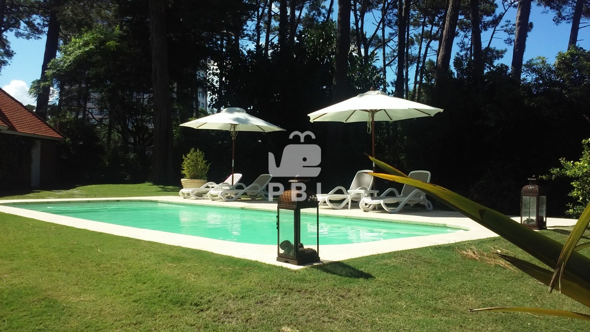 R3JhbiBjaGFsZXQgdHJhZGljaW9uYWwgOSBzdWl0ZXMgYSBwb2NhcyBjdWFkcmFzIGRlbCBNYXIuIC0gUmVmIDogUEJJMTU3MDQ=